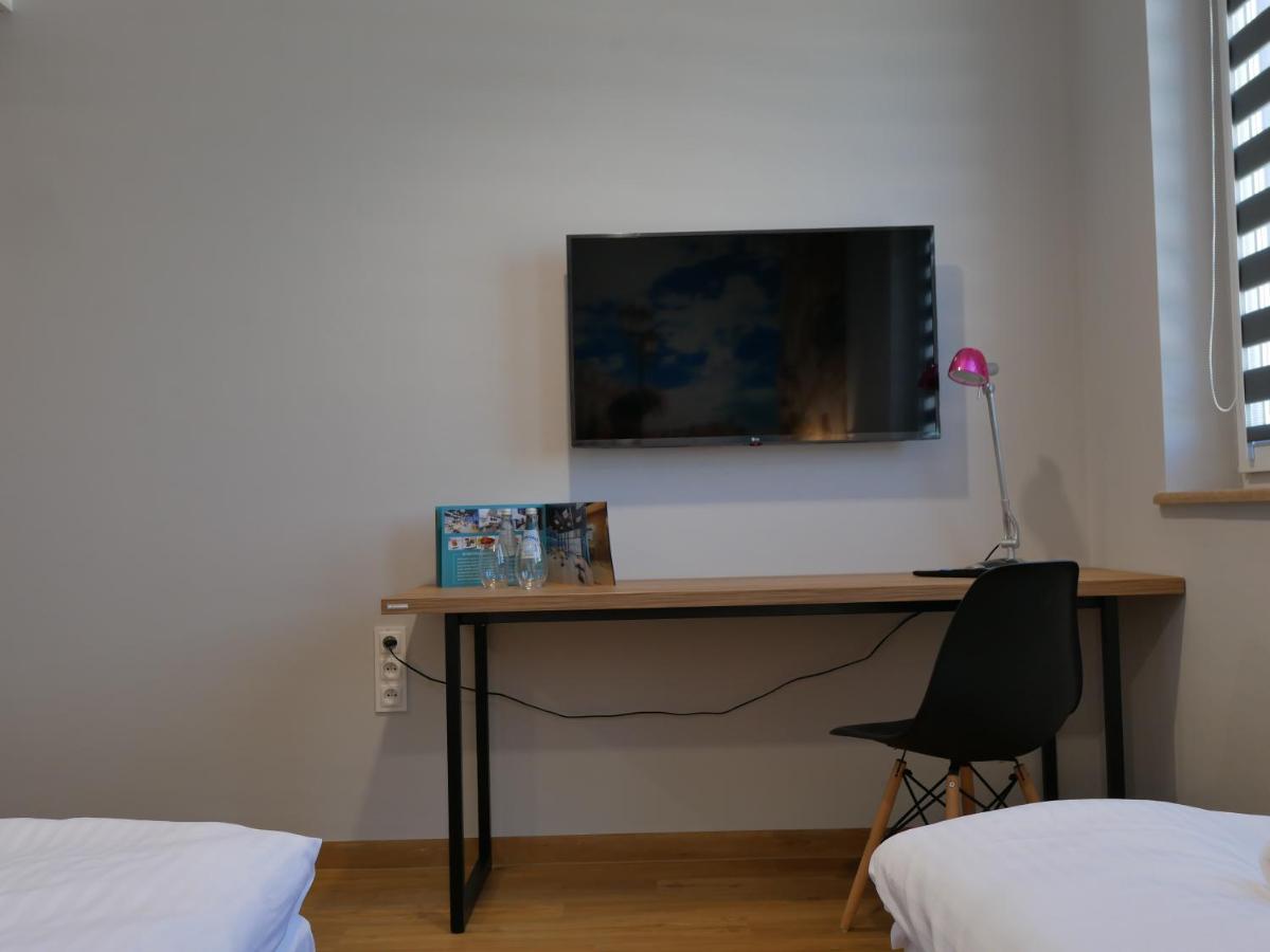 Blue Hotel Kaliszki Kültér fotó